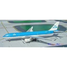 Plane metal model - Jetstar.com Airbus A320 VH-JQW 