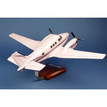 plane model - Beech 90 King Air