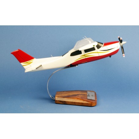 plane model - Cessna 210 Centurion