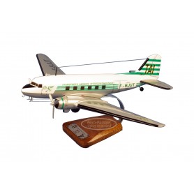 maquette avion - Douglas DC-3 maquette avion - Douglas DC-3maquette avion - Douglas DC-3