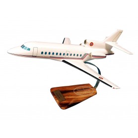 maquette avion - Falcon 900 maquette avion - Falcon 900maquette avion - Falcon 900