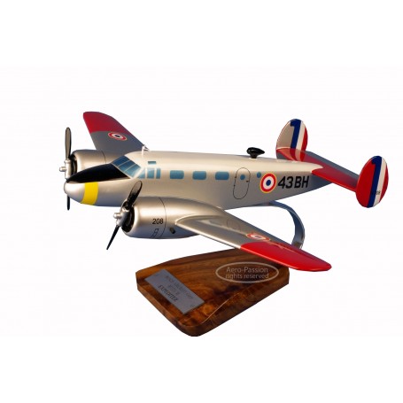 plane model - Beech 18 Expeditor plane model - Beech 18 Expeditorplane model - Beech 18 Expeditor