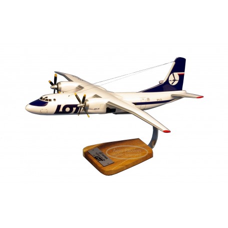 plane model - Antonov 24B LOT Polish Airlines SP-LTL VF172