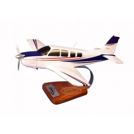 maquette avion - Beech A-36 Bonanza VF393